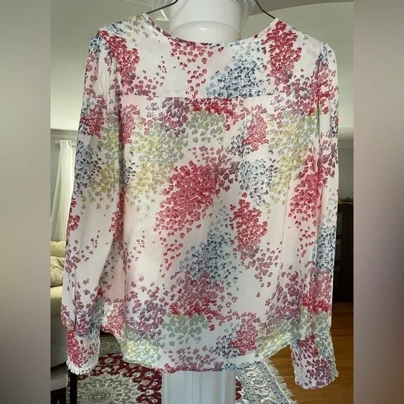 Lucky Brand women.Peasant top size medium white floral long sleeve - Picture 2 of 5